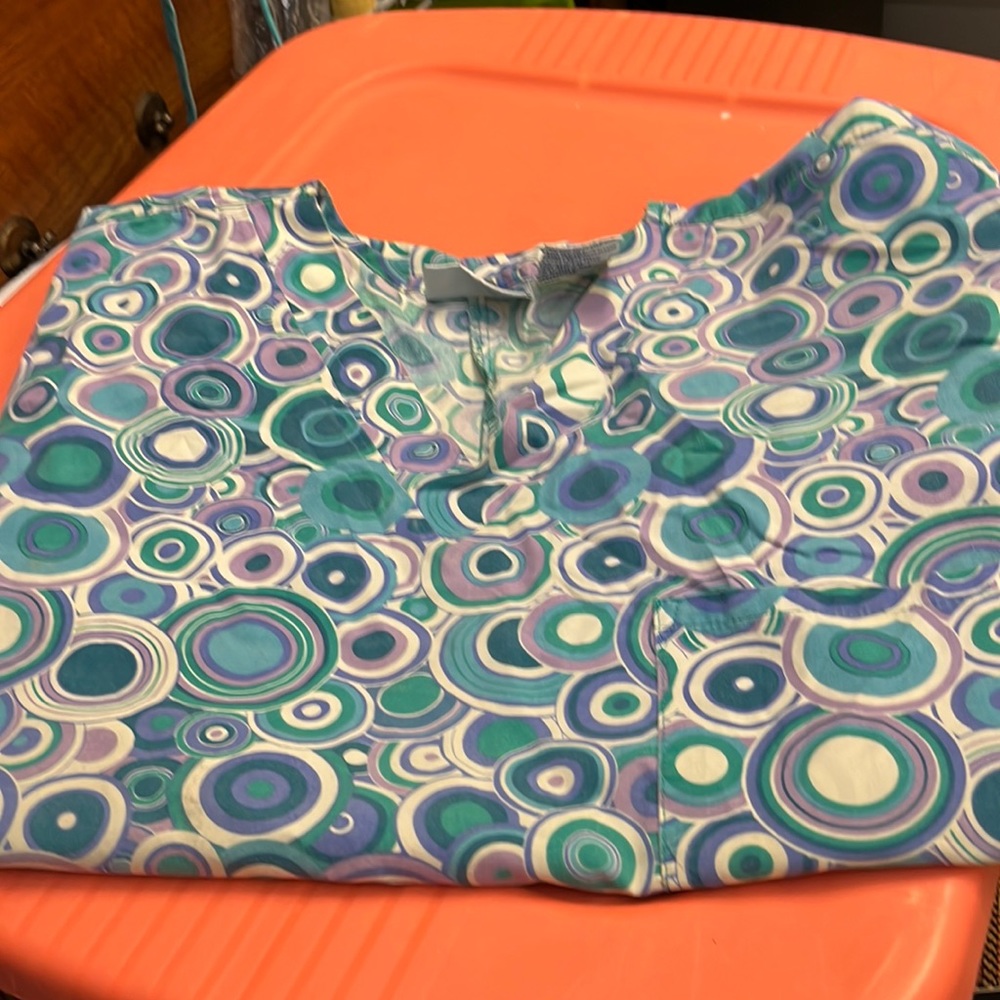 MHD Scrubs Top Size Medium